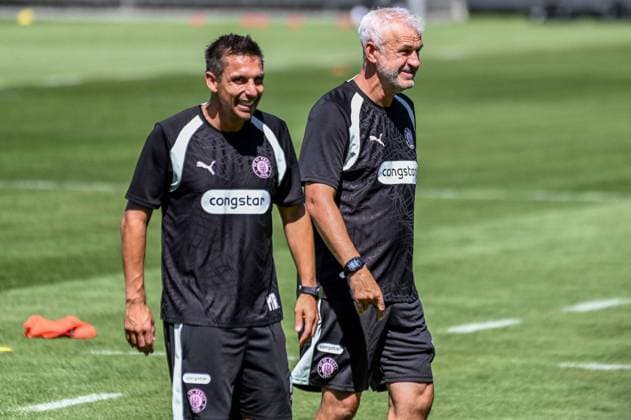 Trainer Marcel Rapp Co Peter Nemeth ( Pauli ) Deutschland , Hamburg , Trainingsgelände an der Kollaustrasse , Fussball , 2. Bundesliga , FC St Pauli *** Coach Marcel Rapp, Assistant Coach Peter Nemeth, St. Pauli, Germany, Hamburg, Training Facility on Kollaustrasse, Soccer, 2. Bundesliga, FC St. Pauli