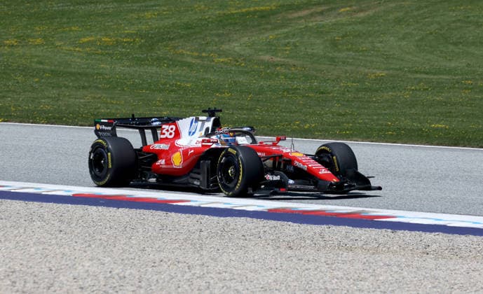 26.06.2026, Red Bull Ring, Spielberg, Formel 1 Großer Preis von Österreich 2026 , im Bild Dino Beganovic (SWE), Scuderia Ferrari HP (Photo by Alessandro Martellotta Hasan Bratic DeFodi Images) - *** June 26, 2026, Red Bull Ring, Spielberg, 2026 Formula 1 Austrian Grand Prix; pictured: Dino Beganovic (SWE), Scuderia Ferrari HP Photo by Alessandro Martellotta, Hasan Bratic, DeFodi Images