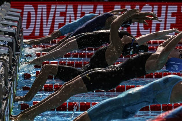Athlets start at the 62 th Trofeo Settecolli at Foro Italico in Rome, Italy Friday, June 26, 2026. - swimming .  Copyright: xGianxMattiaxD Alberto LaPressex