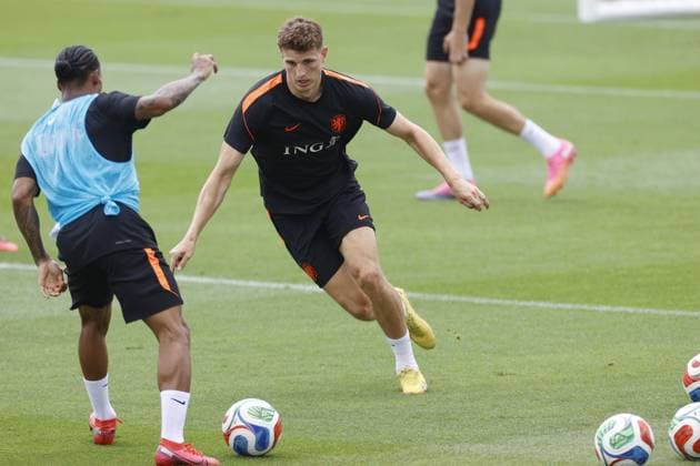 KANSAS CITY, 26-06-2026, KC Current Training Facility , Training of the Netherlands team, the day after their match against Tunesia. Picture shows Guus Til Netherlands training at KC Current (World Cup 2026)  x204663008x Copyright: