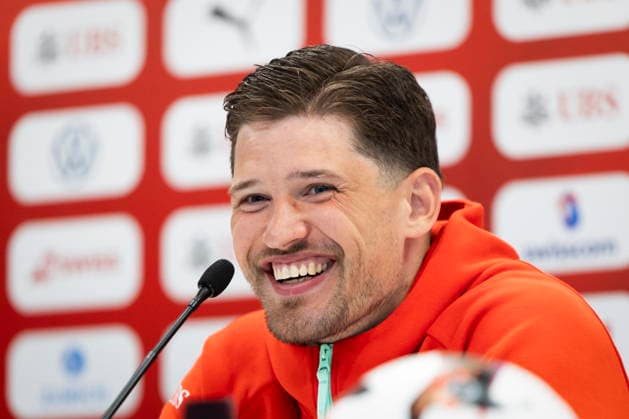 Sport Bilder des Tages FIFA World Cup, WM, Weltmeisterschaft, Fussball 2026 - Switzerland press conference, PK, Pressekonferenz Switzerland s goalkeeper Gregor Kobel attends a press conference of the Swiss national soccer team at the SDJA in San Diego, California, USA, 26 June 2026, during the FIFA World Cup 2026. San Diego United States  Copyright: xPETERxKLAUNZERx