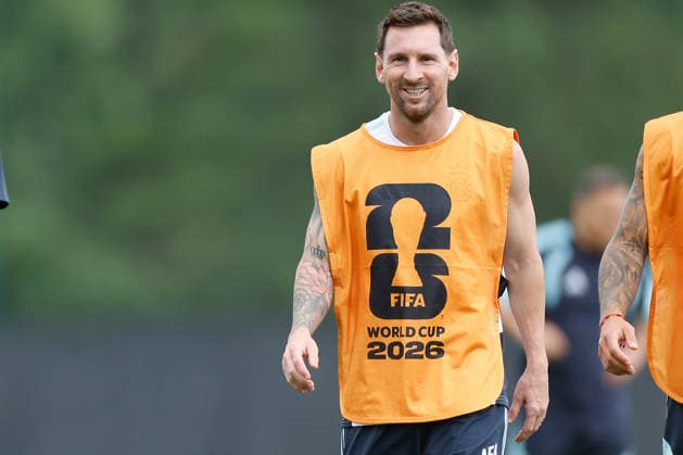 Argentina s Lionel Messi attends a training session of the team at Compass Minerals National Performance Center, in Kansas City, USA, 26 June 2026. Argentina s training session !ACHTUNG: NUR REDAKTIONELLE NUTZUNG!  Copyright: xJUANxIGNACIOxRONCORONIx GRAF6502 20260626-55020721330_1