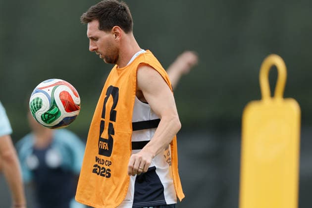 Argentina s Lionel Messi attends a training session of the team at Compass Minerals National Performance Center, in Kansas City, USA, 26 June 2026. Argentina s training session !ACHTUNG: NUR REDAKTIONELLE NUTZUNG!  Copyright: xJUANxIGNACIOxRONCORONIx GRAF6492 20260626-55020721334_1
