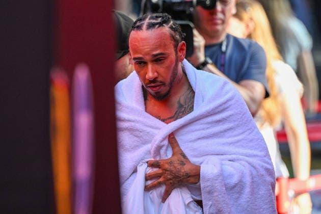 26.06.2026, xsvx, Motorsport FIA Formel 1, Grand Prix von Österreich v.l. Lewis Hamilton (Ferrari) Startnummer 44 erschöpft nach dem 2. Freien Training (FIA REGULATIONS PROHIBIT ANY USE OF PHOTOGRAPHS as IMAGE SEQUENCES and or QUASI-VIDEO) Zeltweg-Spielberg *** June 26, 2026, xsvx, Motorsport FIA Formula 1, Austrian Grand Prix: Lewis Hamilton (Ferrari, No. 44) exhausted after the two free practice sessions. FIA REGULATIONS PROHIBIT ANY USE OF PHOTOGRAPHS as IMAGE SEQUENCES and or QUASI-VIDEO. Zeltweg, Spielberg
