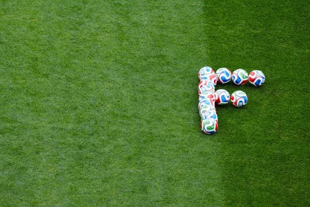 Sport Bilder des Tages The French team set out football in the shape on an F ahead of the warm-up Norway v France, 2026 FIFA World Cup, WM, Weltmeisterschaft, Fussball Group I, Football, Boston Stadium, Foxborough, Massachusetts, USA - 26 Jun 2026Foxborough Boston Stadium Massachusetts (MA) United States of America EDITORIAL USE ONLY No use with unauthorised audio, video, data, fixture lists, club league logos or live services. Online in-match use limited to 120 images, no video emulation. No use in betting, games or single club league player publications.  Copyright: xJavierxGarcia Shutterstockx 16964347c