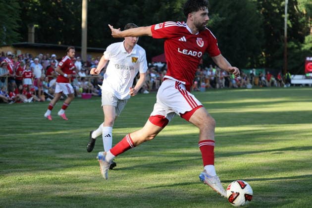 5 Dominik Pelivan (Energie Cottbus) Fussball Testspiel 2026 2027 SV Lok Calau - FC Energie Cottbus *** 5 Dominik Pelivan Energie Cottbus Soccer Friendly Match 2026 2027 SV Lok Calau FC Energie Cottbus