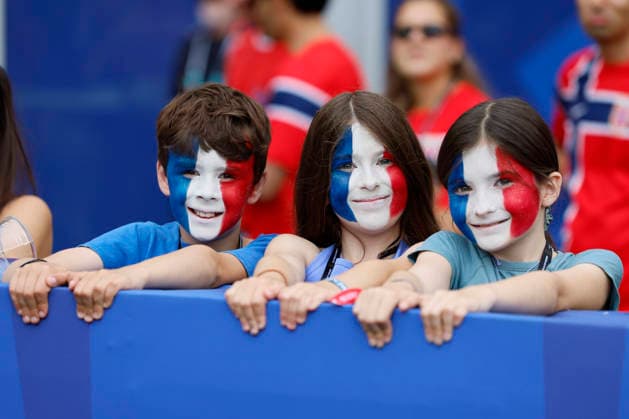 Norway v France: Group I - FIFA World Cup, WM, Weltmeisterschaft, Fussball 2026 Young French Fans with Blue, White and Red pained faces in the stand before the FIFA World Cup 2026 Group I match between Norway and France at Boston Stadium on June 26, 2026 in Foxborough, United States. Foxborough Boston Stadium MA United States Copyright: xAllstarxPicturexLibraryxLtdx