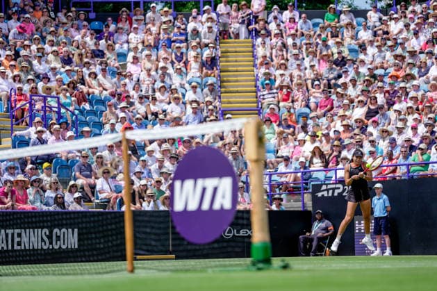Lexus Eastbourne Open - Day Five Petra Marcinko of Croatia competes during her semifinal match against second seed Madison Keys of the United States at the 2026 Lexus Eastbourne Open Women s tennis tournament at the Devonshire Park Lawn Tennis Club in Eastbourne, England, on June 26, 2026. Eastbourne United Kingdom  Copyright: xOwenxHammondx originalFilename:hammond-2026lexu260626_np12o.jpg