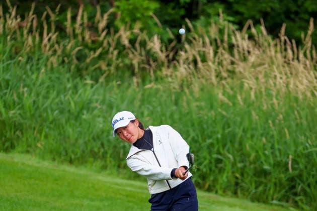 June 26, 2026, Chaska, Minnesota, United States: YAHUI ZHANG chips the ball onto the green at hole ten. This is the second day of the 2026 KPMG WomenÃ¢â‚¬â ¢s PGA, Golf Herren Championship at Hazeltine National Golf Course in Chaska Minnesota. Chaska United States - ZUMAt166 20260626_zsp_t166_004 Copyright: xMichaelxTurnerx