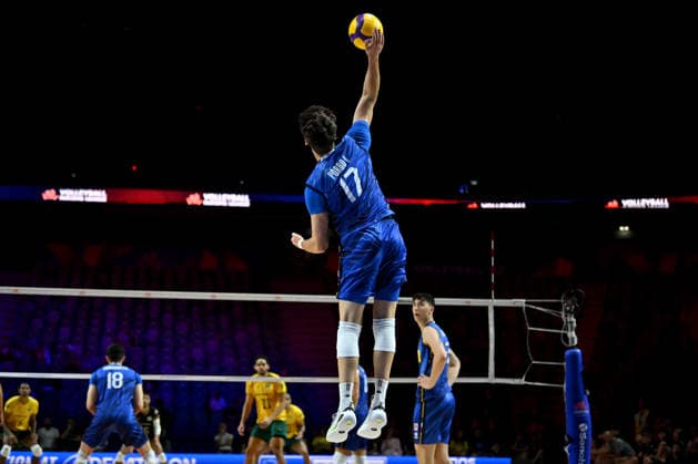 LJUBLJANA, SLOVENIA - JUNE 26: Luca Porro of Italy during the FIVB Men s Volleyball Nations League match between Brazil and Italy at Arena Stozice, Ljubljana on June 26, 2026 in Ljubljana, Slovenia. (Photo by Igor Kupljenik Sports Press Photo).  Copyright: xIgorxKupljenikx xSPPx Sportspressphoto_SPR177545