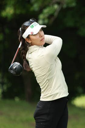 KPMG Women™s PGA, Golf Herren Championship 2026 CHASKA, MINNESOTA - JUNE 26: Alison Lee of the United States plays her tee shot on the seventh hole during the second round of the KPMG Women™s PGA Championship 2026 at Hazeltine National Golf Club in Chaska, Minnesota, USA Friday, June 26, 2026. Chaska Minnesota United States  Copyright: xJorgexLemusx originalFilename:lemus-kpmgwome260626_npeZu.jpg