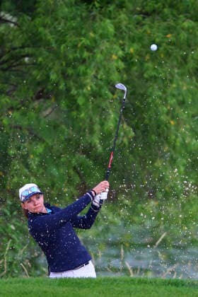 June 26, 2026, Chaska, Minnesota, United States: LORETTA GIOVANNETTONE clears the bunker at hole ten. This is the second day of the 2026 KPMG WomenÃ¢â‚¬â ¢s PGA, Golf Herren Championship at Hazeltine National Golf Course in Chaska Minnesota. Chaska United States - ZUMAt166 20260626_zsp_t166_043 Copyright: xMichaelxTurnerx