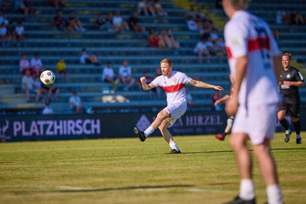 Schuss Colin Farnerud (VfB Stuttgart, 24) GER, VfR Aalen vs. VfB Stuttgart, Fussball, Legendenspiel, 26.06.2026 GER, VfR Aalen vs. VfB Stuttgart, Fussball, Legendenspiel, 26.06.2026 Aalen *** Shot by Colin Farnerud, VfB Stuttgart, June 24, GER, VfR Aalen vs. VfB Stuttgart, soccer, legends game, June 26, 2026, Germany, VfR Aalen vs. VfB Stuttgart, soccer, legends game, June 26, 2026, Aalen Copyright: xEibner-Pressefoto GeraldxOelze-dexStoppanyx EP_ODS