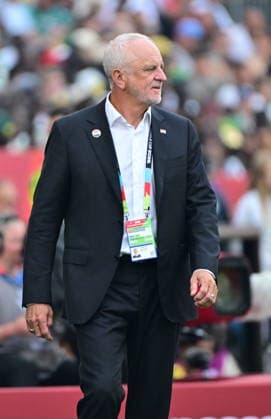 RECORD DATE NOT STATED FIFA World Cup, WM, Weltmeisterschaft, Fussball 2026 - Group I - Senegal vs Iraq Iraq s head coach Graham Arnold looks on during the FIFA World Cup 2026 group stage match Senegal against Iraq, in Toronto, Canada, 26 June 2026. TORONTO United States  Copyright: xEDUARDOxLIMAx