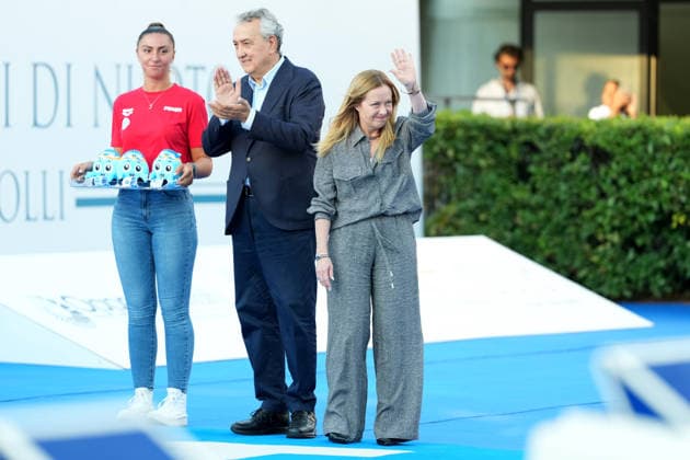 The Prime Minister Giorgia Meloni and Paolo Barelli, President of Italian Swimming Federation, present the awards for the 50m Backstroke Women Final during the 62nd Settecolli swimming meeting at Stadio del Nuoto in Rome (Italy), June 26, 2026. antoniettaxbaldassarre
