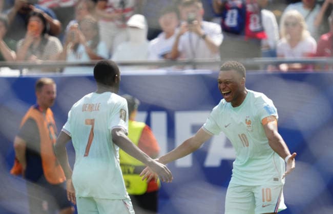 Ousmane Dembele (France) and Kylian Mbappe (France) celebrate during Norway and France, Group I FIFA World Cup, WM, Weltmeisterschaft, Fussball 2026, Boston Stadium, Boston, USA on June 26, 2026. Thor Wegner DeFodi Images. (Photo by DeFodi Images) - *** Ousmane Dembele (France) and Kylian Mbappe (France) celebrate during the Norway vs. France match in Group I of the 2026 FIFA World Cup at Boston Stadium in Boston, USA, on June 26, 2026. Photo by DeFodi Images (Thor Wegner)