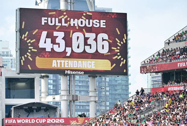 RECORD DATE NOT STATED FIFA World Cup, WM, Weltmeisterschaft, Fussball 2026 - Group I - Senegal vs Iraq A display board announces the full house attendance of spectators during the FIFA World Cup 2026 group stage match Senegal against Iraq, in Toronto, Canada, 26 June 2026. TORONTO United States  Copyright: xEDUARDOxLIMAx