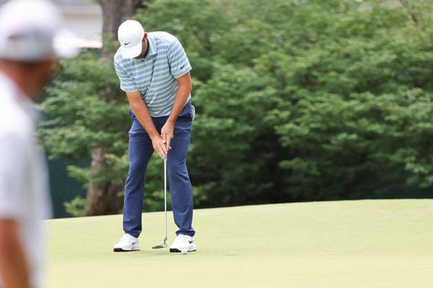 CROMWELL, CT - JUNE 26: Scottie Scheffler putts on the sixth hole during the second round of the Travelers Championship 2026 at TPC River Highlands on June 26, 2026 in Cromwell, Connecticut. (Photo by Andrew Mordzynski Icon Sportswire) GOLF: JUN 26 PGA, Golf Herren Travelers Championship EDITORIAL USE ONLY Icon2606268033417