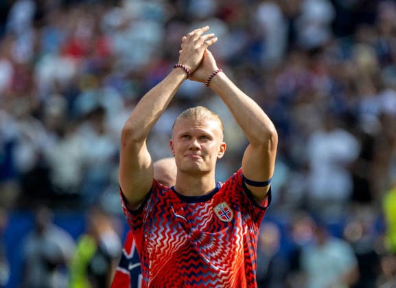 Fußball, Herren, FIFA World Cup, WM, Weltmeisterschaft, Fussball 2026, Spiel in Boston (Gruppe I, 3. Spieltag), Norwegen - Frankreich, Erling Haaland (Norwegen), Enttäuschung nach Abpfiff, 26.06. 2026, *** Soccer, Men s, 2026 FIFA World Cup, Match in Boston, Group I, Matchday 3, Norway vs. France, Erling Haaland (Norway), Disappointment after the final whistle, June 26, 2026, Copyright: xMatthiasxKochx