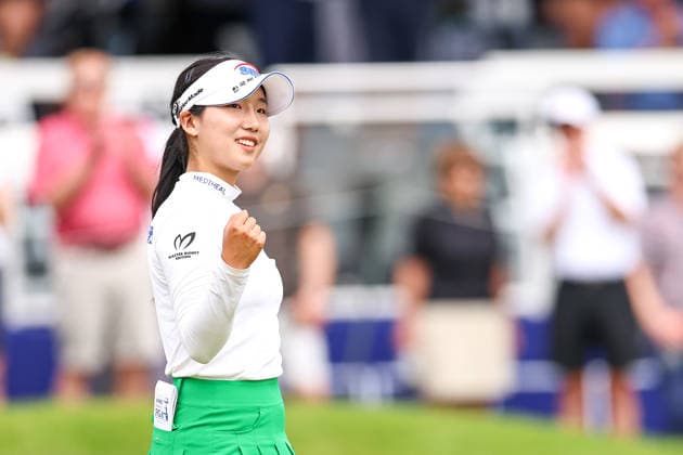 Dongeun Lee of South Korea reacts to her birdie putt on the 18th green during the second round of the 2026 KPMG Women s PGA, Golf Herren Championship at Hazeltine National Golf Club on June 26, 2026 in Chaska, Minnesota. CSM. Chaska USA - ZUMAc04_ 20260626_zma_c04_126 Copyright: xStevenxGarciax