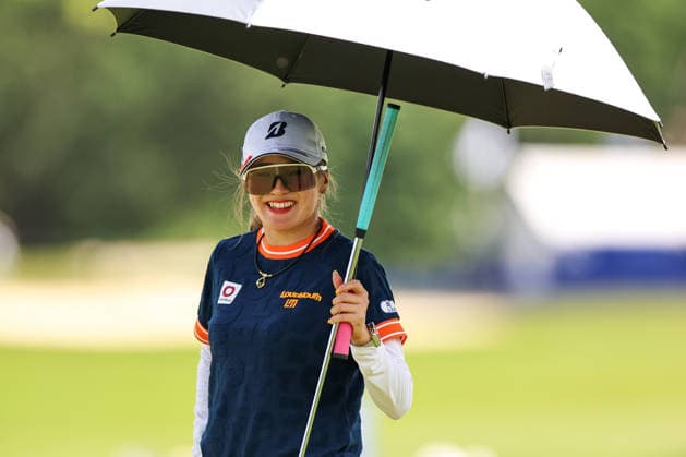 Shiho Kuwaki of Japan walks to the ninth green during the second round of the 2026 KPMG Women s PGA, Golf Herren Championship at Hazeltine National Golf Club on June 26, 2026 in Chaska, Minnesota. CSM. Chaska USA - ZUMAc04_ 20260626_zma_c04_129 Copyright: xStevenxGarciax