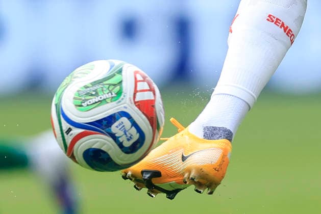 Pathe Ciss of Senegal kicks a ball in a Group I match of the 2026 FIFA World Cup, WM, Weltmeisterschaft, Fussball between Senegal and Iraq at BMO Field stadium in Toronto, Canada, 26 June 2026. FIFA World Cup 2026 - Group I - Senegal vs Iraq !ACHTUNG: NUR REDAKTIONELLE NUTZUNG!  Copyright: xBienvenidoxVelascox GR5475 20260626-55020723652_1