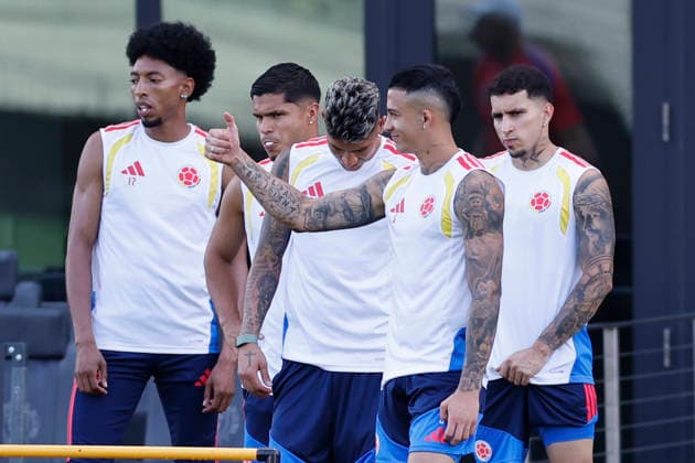 Gustavo Puerta (front) of Colombia and teammates attend a training session during a training session in preparation for facing Portugal in the FIFA World Cup, WM, Weltmeisterschaft, Fussball 2026 at Inter Miami CF Stadium in Fort Lauderdale, USA, 26 June 2026. FIFA World Cup 2026 - Colombia training !ACHTUNG: NUR REDAKTIONELLE NUTZUNG!  Copyright: xAlbertoxEstevezx GR5539 20260626-55020723773_1