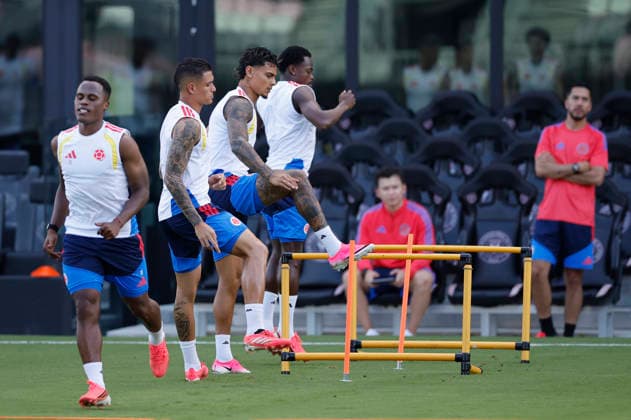 Players of Colombia in action during a training session during a training session in preparation for facing Portugal in the FIFA World Cup, WM, Weltmeisterschaft, Fussball 2026 at Inter Miami CF Stadium in Fort Lauderdale, USA, 26 June 2026. FIFA World Cup 2026 - Colombia training !ACHTUNG: NUR REDAKTIONELLE NUTZUNG!  Copyright: xAlbertoxEstevezx GR5534 20260626-55020723790_1
