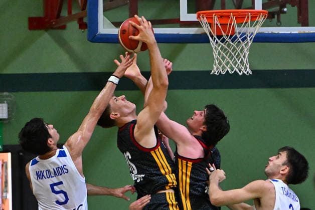 IPA86106474 - Nikolaidis Apostolos (Greece)  Copyright: xDuilioxDellaxLibera IPAxSportx xx 86106474