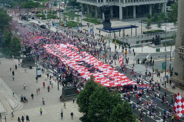 Philadelphia Croatian Flag Thousands of Croatian fans carry a large Croatian flag during a Croatian parade before the FIFA World Cup, WM, Weltmeisterschaft, Fussball 2026 Group L match between Gana and Croatia on June 26, 2026 in Philadelphia, Pennsylvania, United States.  SanjinxStrukic PIXSELL