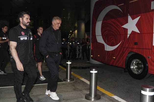 Turkish national football team returns home after FIFA World Cup, WM, Weltmeisterschaft, Fussball 2026 exit ISTANBUL, TURKIYE - JUNE 26: The Turkish national football team returns to Turkiye after being eliminated in the group stage of the 2026 FIFA World Cup, co-hosted by the United States, Mexico and Canada, arriving in Istanbul, Turkiye, on June 26, 2026. Agit Erdi Ulukaya Anadolu Istanbul Turkey. Editorial use only. Please get in touch for any other usage.  Copyright: x2026xAnadoluxAgitxErdixUlukayax