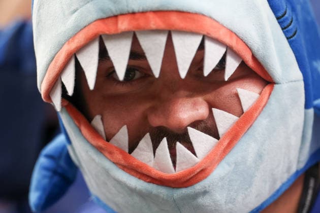HOUSTON, TX - JUNE 26: A fan looks through a shark mouth hat ahead of the FIFA World Cup, WM, Weltmeisterschaft, Fussball 2026 Group H match between Cabo Verde and Saudi Arabia on June 26, 2026, at Houston Stadium in Houston, Texas. (Photo by David Buono Icon Sportswire). SOCCER: JUN 26 FIFA World Cup 26 Group H - Cabo Verde vs Saudi Arabia EDITORIAL USE ONLY Icon260626009
