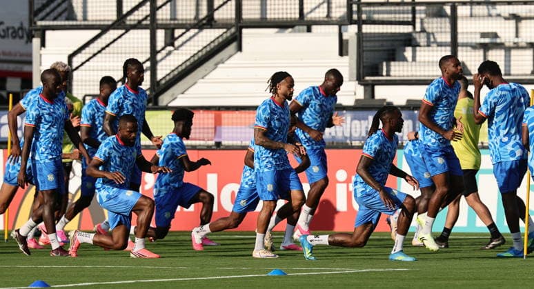 FIFA World Cup, WM, Weltmeisterschaft, Fussball 2026 - DR Congo training session DR Congo national soccer team players attend a training session in Kennesaw, Georgia, USA, 26 June 2026. DR Congo faces Uzbekistan on 27 June in a FIFA World Cup 2026 Group K match. KENNESAW United States  Copyright: xRONALDxWITTEKx