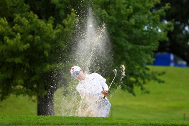 June 26, 2026, Chaska, Minnesota, United States: HYO JOO KIM watches her bunker shot at hole two. This is the second day of the 2026 KPMG WomenÃ¢â‚¬â ¢s PGA, Golf Herren Championship at Hazeltine National Golf Course in Chaska Minnesota. Chaska United States - ZUMAt166 20260626_zsp_t166_153 Copyright: xMichaelxTurnerx