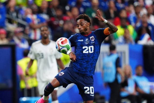 Cape Verde v Saudi Arabia - FIFA World Cup, WM, Weltmeisterschaft, Fussball 2026 - Group H HOUSTON, USA - JUNE 26: Ryan Mendes (20) of Cape Verde in action during the FIFA World Cup 2026 Group H match between Cape Verde and Saudi Arabia at Houston Stadium on June 26, 2026 in Houston, Texas. Hakan Akgun Anadolu Texas United States. Editorial use only. Please get in touch for any other usage.  Copyright: x2026xAnadoluxHakanxAkgunx
