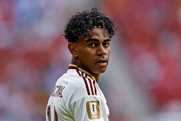 June 26, 2026, Guadalajara, Jalisco, Mexico: Lamine Yamal of Spain looks on during the match between Uruguay and Spain for the 3st round of the group H of the FIFA World Cup, WM, Weltmeisterschaft, Fussball 2026, at Guadalajara Stadium, in Guadalajara, Mexico on June 26, 2026. Photo: DiaEsportivo FIFA World Cup 2026, Uruguay Vs Spain, Guadalajara, Mexico  - ZUMAh208 20260626_zsp_h208_005 Copyright: xHeulerxAndreyx