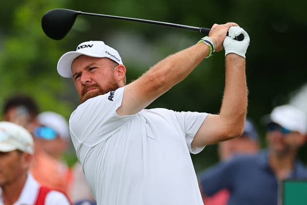 CROMWELL, CT - JUNE 26: Shane Lowry of Ireland tees off at the first tee during the second round of the PGA, Golf Herren Travelers Championship at TPC River Highlands on June 26, 2026 in Cromwell, Connecticut. (Photo by Rich Graessle Icon Sportswire) GOLF: JUN 26 PGA Travelers Championship EDITORIAL USE ONLY Icon260626277972