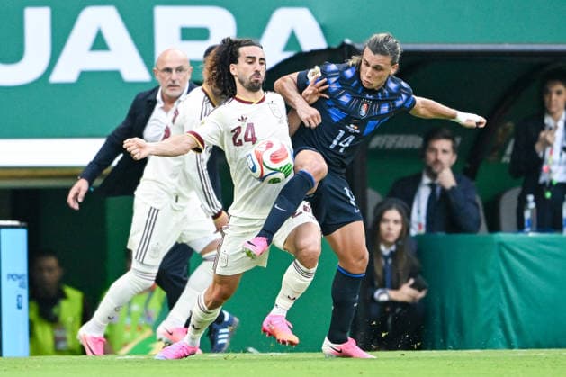 Marc Cucurella of Spain (L) and Agustin Canobbio of Uruguay (R) fight for possession during a FIFA Men’s World Cup 2026 Group Stage football match between Uruguay and Spain at Guadalajara Stadium, in Guadalajara on June 26th 2026 (Photo by Nayra Halm SPP)  Copyright: xNayraxHalm SPPx Sportspressphoto_SPR177877