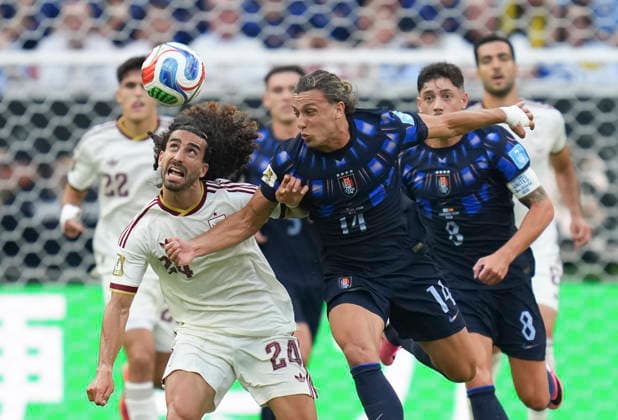 (260627) -- GUADALAJARA, June 27, 2026 -- Marc Cucurella (L, front) of Spain vies with Agustin Canobbio (R, front) of Uruguay for a head ball during the group H match between Uruguay and Spain at the 2026 FIFA World Cup, WM, Weltmeisterschaft, Fussball at Guadalajara Stadium in Guadalajara, Mexico, June 26, 2026. (Photo by Xinhua) (SP)MEXICO-GUADALAJARA-FOOTBALL-FIFA WORLD CUP-GROUP H-URU VS ESP MartinxZabala 
