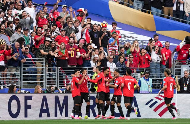 (260627) -- SEATTLE, June 27, 2026 -- Players of Egypt celebrate scoring during the group G match between Egypt and Iran at the 2026 FIFA World Cup, WM, Weltmeisterschaft, Fussball at Seattle Stadium in Seattle, the United States, June 26, 2026. ) (SP)U.S.-SEATTLE-FOOTBALL-FIFA WORLD CUP-GROUP G-EGY VS IRN PengxZiyang 