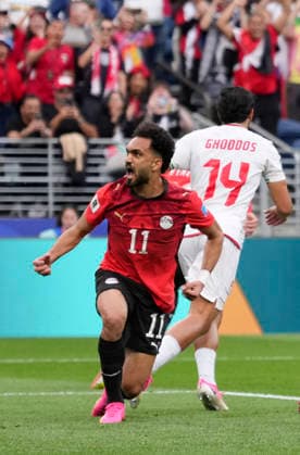 (260627) -- SEATTLE, June 27, 2026 -- Mostafa Zico (front) of Egypt reacts during the group G match between Egypt and Iran at the 2026 FIFA World Cup, WM, Weltmeisterschaft, Fussball at Seattle Stadium in Seattle, the United States, June 26, 2026. ) (SP)U.S.-SEATTLE-FOOTBALL-FIFA WORLD CUP-GROUP G-EGY VS IRN PengxZiyang 