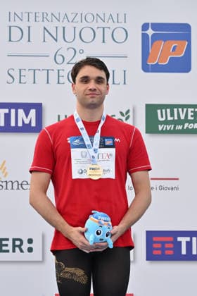 IPA86115047 - Kristof Milak wins the gold medal in the men s 100-meter butterfly on the first day of the 62nd Settecolli International Swimming Trophy at the Foro Italico in Rome on June 26, 2026.  Copyright: xDomenicoxCippitelli IPAxSportx xx 86115047