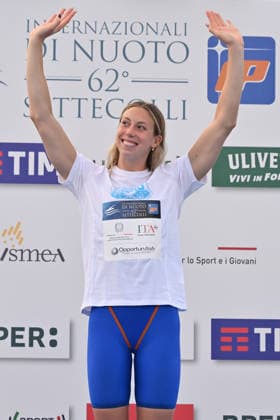 IPA86115027 - Gretchen C. Walsh wins the gold medal in the women s 50-meter butterfly on the first day of the 62nd Settecolli International Swimming Trophy at the Foro Italico in Rome on June 26, 2026.  Copyright: xDomenicoxCippitelli IPAxSportx xx 86115027