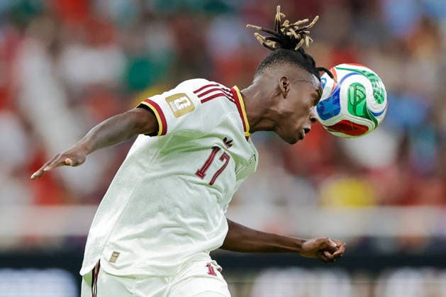 FIFA World Cup, WM, Weltmeisterschaft, Fussball 2026 URUGUAY VS SPAIN FIFA WORLD CUP 2026 URUGUAY VS SPAIN URUGUAY VS SPAIN 26062026 GUADALAJARA, MEXICO. Action photo of Nico Williams (No. 17) of Spain, during Group H game of the FIFA World Cup 2026, held at the Estadio Guadalajara of Guadalajara, Jalisco. Foto de accion de Nico Williams (No. 17) de Espana, durante juego del Grupo H de la Copa del Mundo 2026 de la FIFA, celebrado en el Estadio Guadalajara de Guadalajara, Jalisco. PHOTO BY IMAGENSHOP AGENCIA FOTOGRAFICA GUADALAJARA JALISCO MEXICO *** FIFA WORLD CUP 2026 URUGUAY VS SPAIN FIFA WORLD CUP 2026 URUGUAY VS SPAIN URUGUAY VS SPAIN 06 26 2026 GUADALAJARA, MEXICO Action photo of Nico Williams, No. 17 of Spain, during a Group H match of the 2026 FIFA World Cup, held at the Estadio Guadalajara in Guadalajara, Jalisco Action photo of Nico Williams, No. 17 of Spain, during a Group H match of the 2026 FIFA World Cup, held at the Estadio Guadalajara in Guadalajara, Jalisco. PHOTO BY IMAGENSHOP PHOTO AGENCY GUADALAJARA, JALISCO, MEXICO Copyright: xYOALIxMARTINEZx