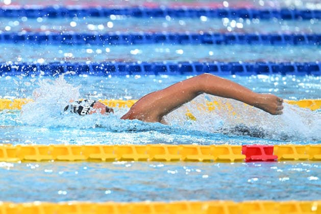 IPA86115093 - Sara Curtis wins the gold medal in the women s 50-meter backstroke on the first day of the 62nd Settecolli International Swimming Trophy at the Foro Italico in Rome on June 26, 2026.  Copyright: xDomenicoxCippitelli IPAxSportx xx 86115093