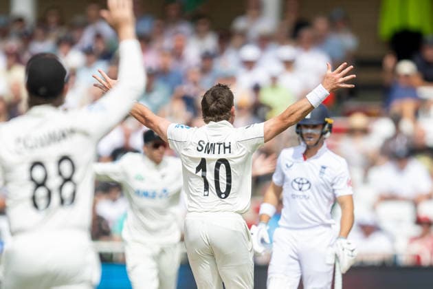 England v New Zealand, International Test Match 2026 WICKET New Zealand Nathan Smith gets England Men Joe Root LBW after review during the 3rd day of 3rd Rotheseay Test Match between England and New Zealand at Trent Bridge, Nottingham, UK on 26 June 2026. Nottingham Trent Bridge Nottinghamshire UK Editorial use only , Copyright: xManjitxNarotrax PSI-24440-0003
