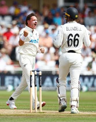 Nathan Smith of New Zealand celebrates taking the wicket of Joe Root of England England v New Zealand, Third Test, Day Three, Rothesay Test Match Series, Cricket, Trent Bridge, Nottingham, UK - 27 Jun 2026Nottingham Trent Bridge United Kingdom EDITORIAL USE ONLY No use with unauthorised audio, video, data, fixture lists, club league logos or live services. Online in-match use limited to 120 images, no video emulation. No use in betting, games or single club league player publications.  Copyright: xMattxWest Shutterstockx 16957751d