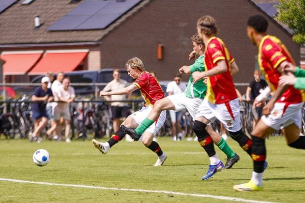 TERWOLDE , 27-06-2026 , Sportpark De Woldermarck , season 2026 2027 , Dutch Eredivisie football . friendly match between SV Terwolde and Go Ahead Eagles, GA Eagles player Soren Tengstedt scores Terwolde - Go Ahead Eagles (friendly)  x204682643x Copyright: