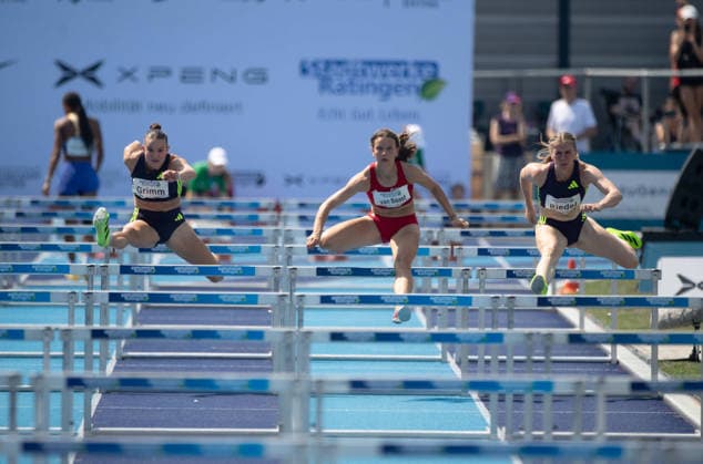 Vanessa GRIMM, GER, links, Serina RIEDEL, GER, rechts, Aktion 110m Huerden, Ratingen am 27.06.2026 Leichtathletik Stadtwerke Ratingen Mehrkampf-Meeting, vom 27.06.- 28.05.2026 in Ratingen Deutschland. Â *** Vanessa GRIMM, GER, left, Serina RIEDEL, GER, right, 110m hurdles, Ratingen on June 27, 2026, at the Stadtwerke Ratingen Track and Field Combined Events Meeting, held from June 27 to May 28, 2026, in Ratingen, Germany Â