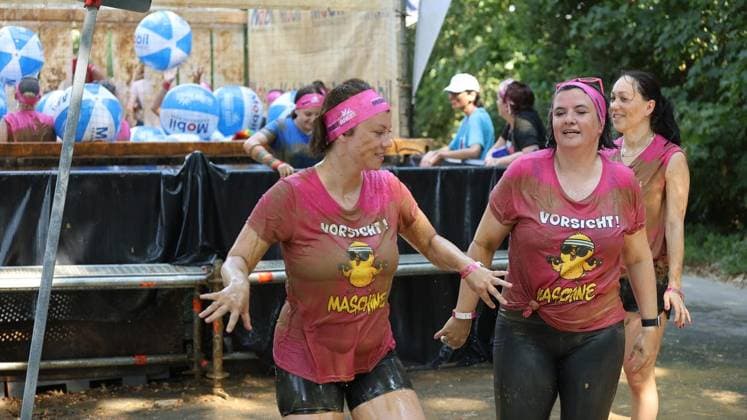 Muddy Angel Run im Sportpark Wedau in Duisburg ** NUR FÜR REDAKTIONELLE ZWECKE ** EDITORIAL USE ONLY **<p>Muddy Angel Run am Samstag den 27.Juni 2026 im Sportpark Wedau in Duisburg Foto : Frank Oppitz FUNKE Foto Services< p> Freizeit, Lifestyle Deutschland NRW Duisburg Copyright: FrankxOppitz *** Muddy Angel Run at Sportpark Wedau in Duisburg ** FOR EDITORIAL USE ONLY ** EDITORIAL USE ONLY ** p Muddy Angel Run on Saturday, June 27, 2026, at Sportpark Wedau in Duisburg Photo by Frank Oppitz, FUNKE Photo Services p Leisure, Lifestyle Germany, North Rhine-Westphalia, Duisburg Copyright FrankxOppitz Copyright: FrankxOppitz doc86gxblwhqpumdj8x1pzt ,EDITORIAL USE ONLY